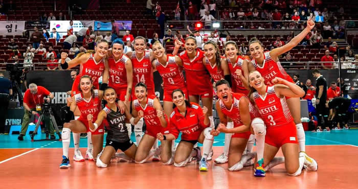 Filenin Sultanları Dominik'i de geçti