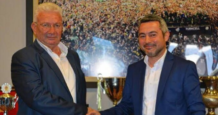 Bursaspor'da Hüseyin Ertekin ile yollar ayrıldı