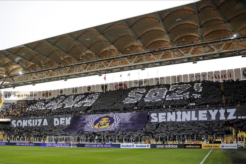 Fenerbahçe Ülker Stadyumu'nun ismini Atatürk olarak değiştiriyor