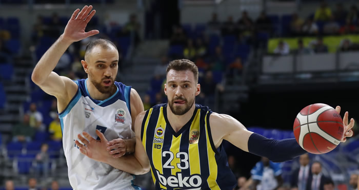 Türk Telekom, namağlup Fenerbahçe’yi devirdi 