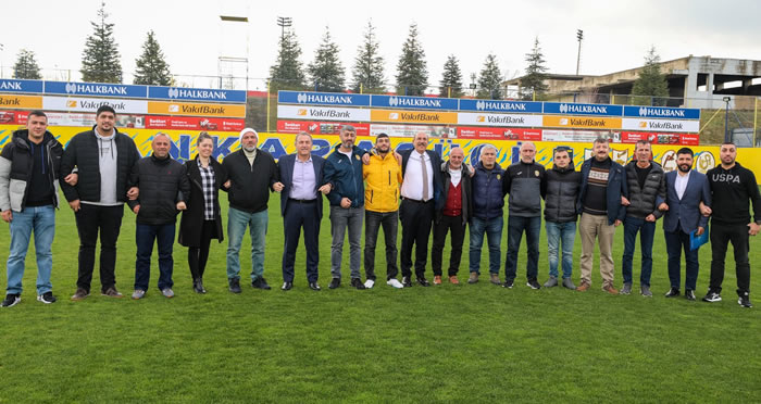 Ankaragücü'nde Faruk Koca'dan taraftara ceza almama ödülü vaadi