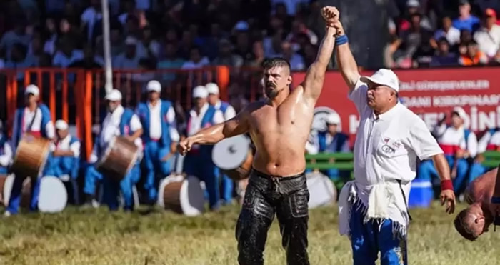 Kırkpınar'da şampiyon değişiyor