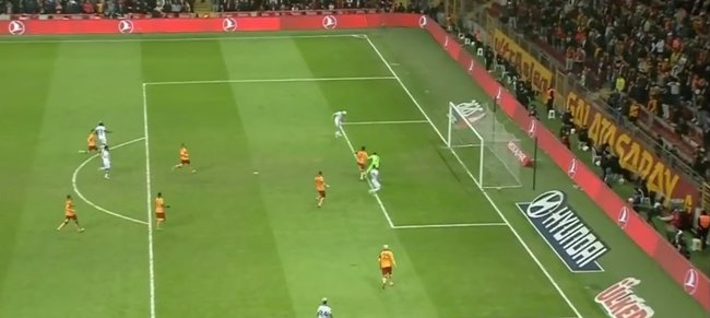 Ankaragücü'nde Emre Kılınç'ın kaçırdığı gol saç baş yoldurdu
