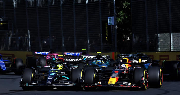 Avustralya'da Max Verstappen kazandı