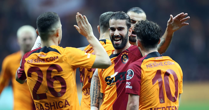 Galatasaray Kayserispor'a gol yağdırdı