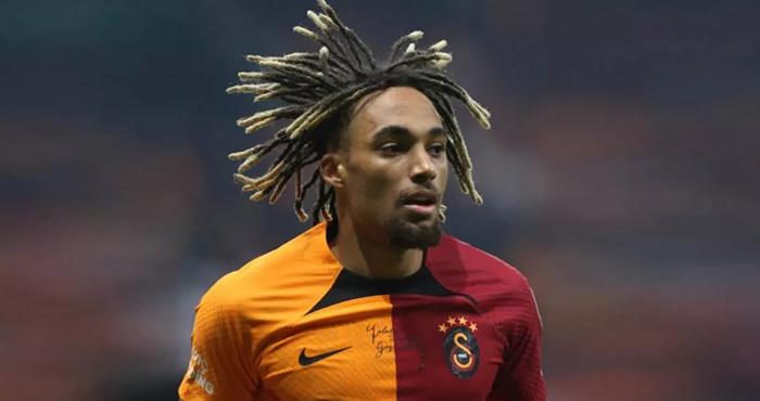 Galatasaray'dan Sacha Boey için müthiş teklif