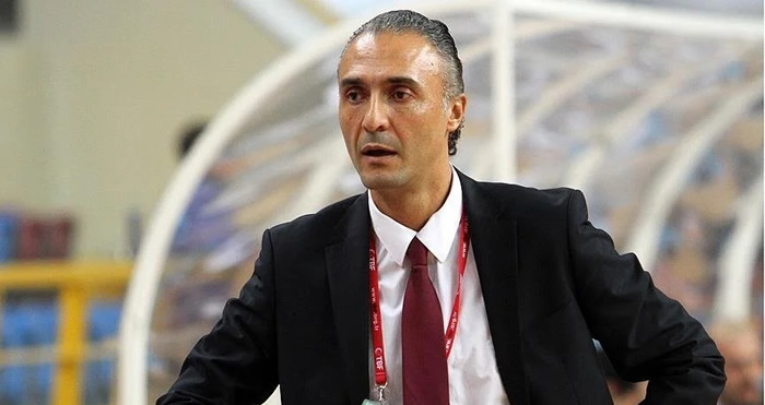 Hakan Demir İran milli takımı başına geçti