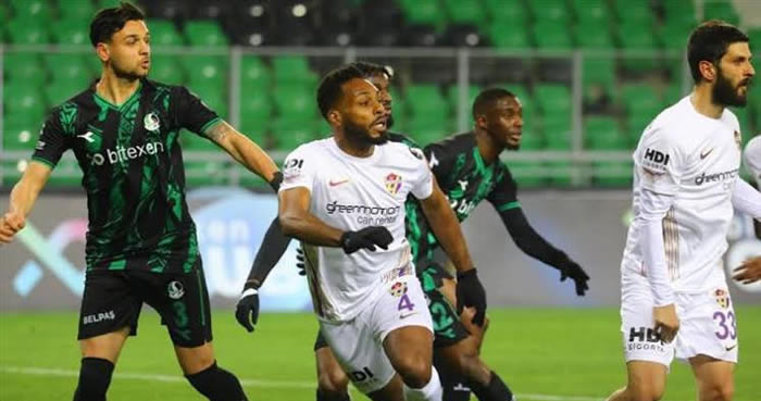 Eyüpspor son saniye golü ile tur atladı