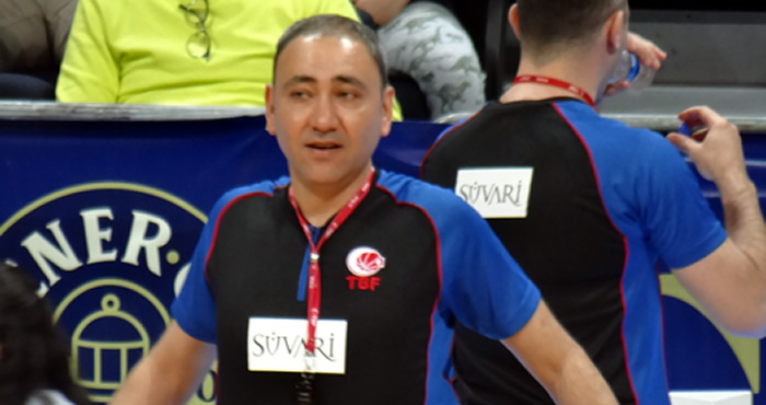 Ankaralı Aytuğ Ekti hakemliği bıraktı