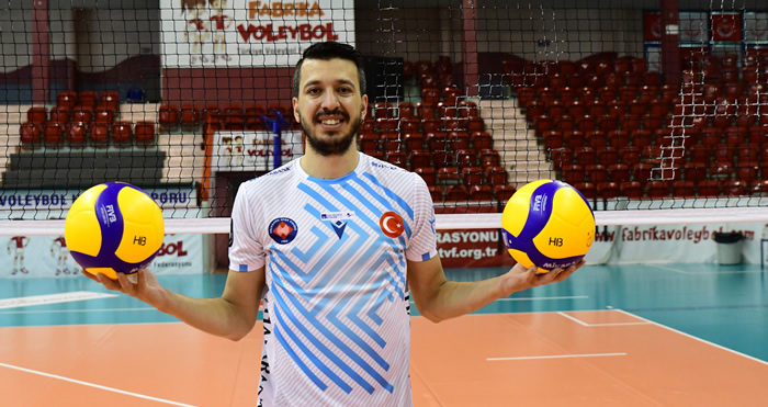 Halkbank Aslan’ını bırakmadı