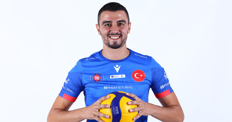 İzzet Ünver Halkbank’ta