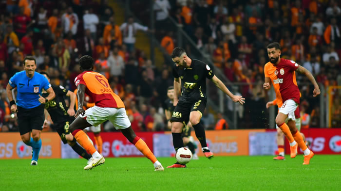 Ankaragücü kendini yaktı