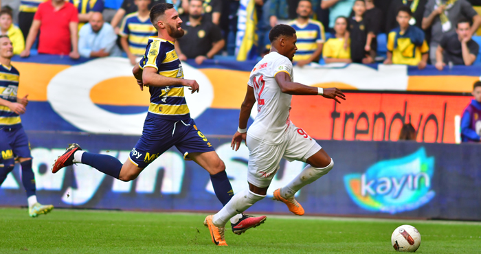 Ankaragücü Emre Belözoğlu ile gol oldu yağdı