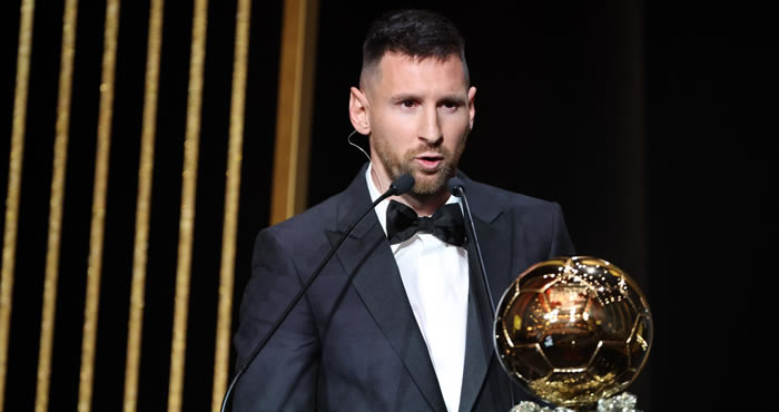 Messi'ye 8. Altın Top