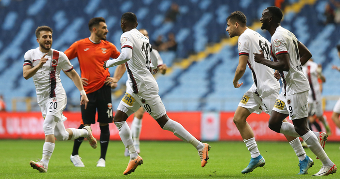 Gençlerbirliği Adanaspor'u Kayode ile geçti