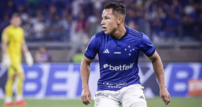 Ankaragücü'nün eski oyuncusu kapışılıyor