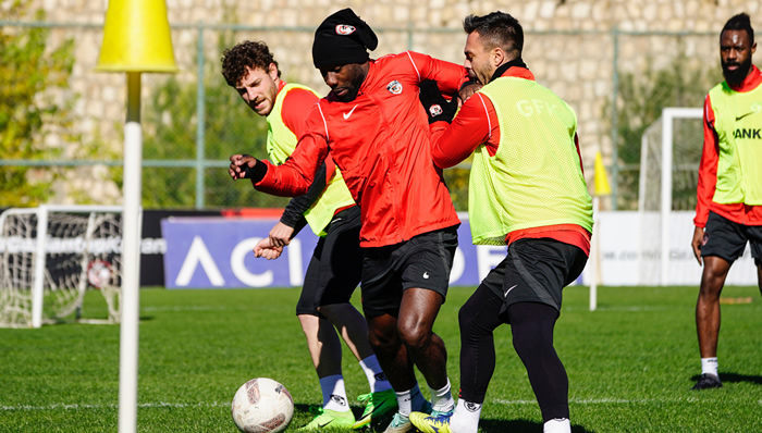 Ankaragücü'nün rakibi Gaziantep FK işi sıkı tutuyor
