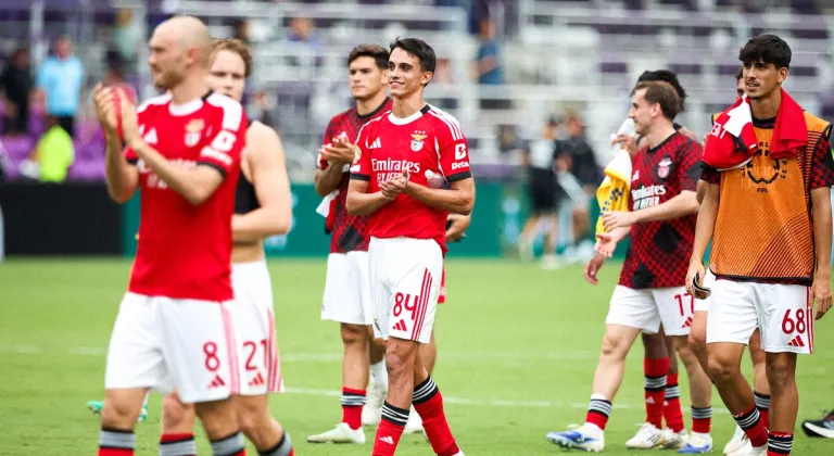 4 Saat 15 Dakika Süren Maçı Benfica Farklı Kazandı