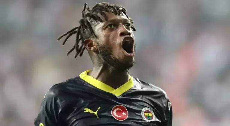 Ajax’tan Fenerbahçe’nin Yıldızı Fred’e Kanca! Transfer Görüşmeleri Başladı İddiası