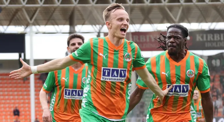 Alanyaspor’dan tarihi fark! Kocaelispor’a 5 golle ağır darbe