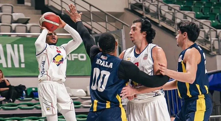 Ankaragücü basketbolda da güldü