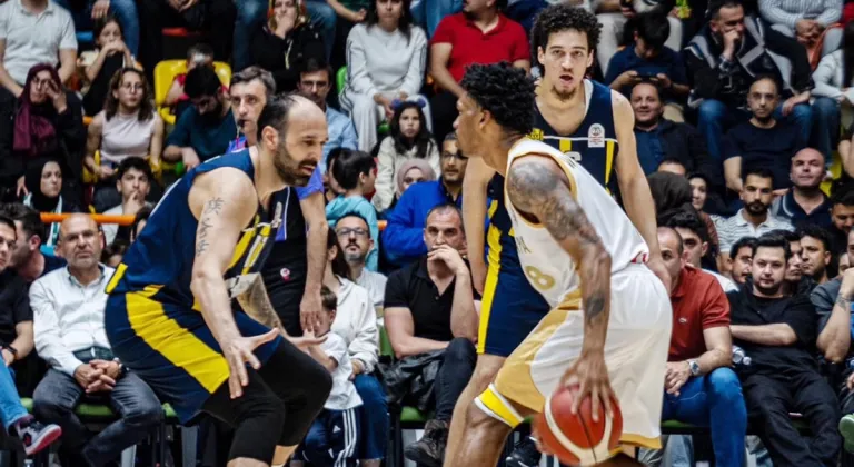 Ankaragücü final şansını son maça bıraktı