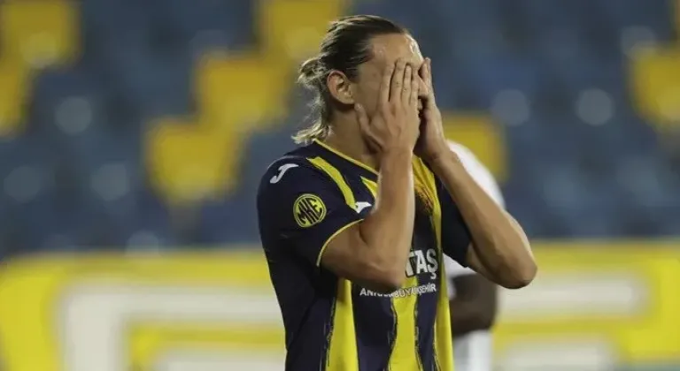 Ankaragücü forması ile yaptıkları eski takımını pişman etti