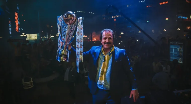 Ankaragücü'nde Mehmet Yiğiner'e  büyük onur