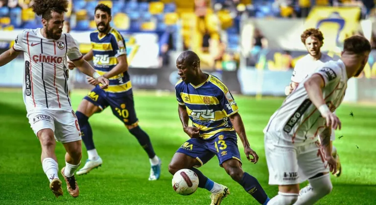 Ankaragücü'nün transferine yaşlı demişlerdi... İçinden Usain Bolt çıktı