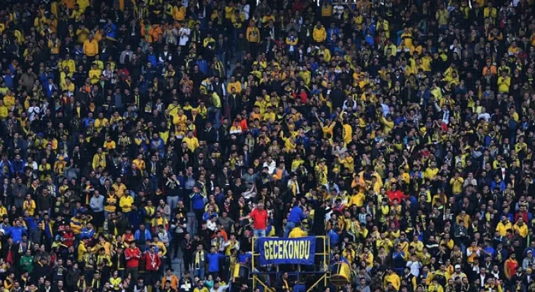 Ankaragücü'nde taraftar hangi hocayı istiyor?