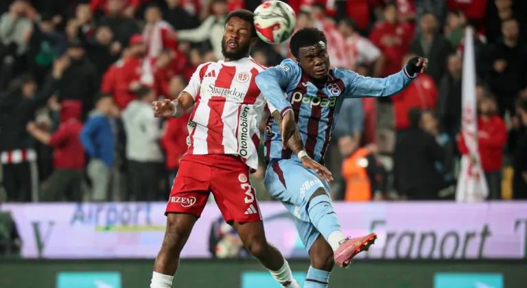 Antalyaspor ile Trabzonspor Yenişemedi! Maçta Penaltılar ve Kırmızı Kart Damga Vurdu