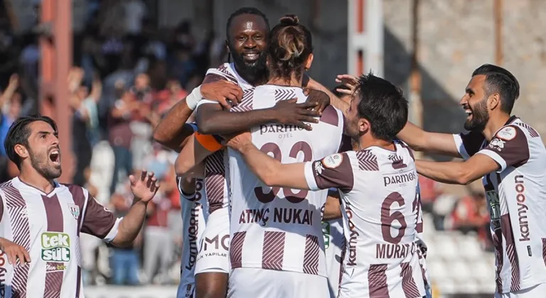 Bandırmaspor Erzurum FK'yı devirip yarı finale çıktı