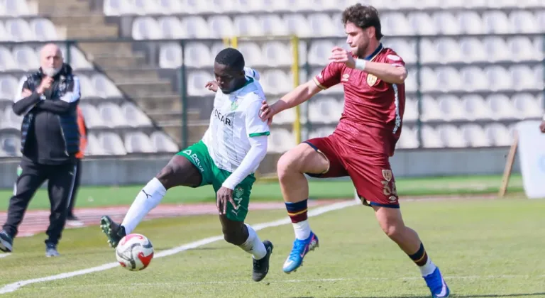 Bandırmaspor ile Iğdır FK Yenişemedi! Hikmet Karaman İlk Maçında 1 Puan Aldı