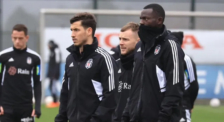 Beşiktaş Ankaragücü hazırlıklarını tek eksikle sürdürüyor