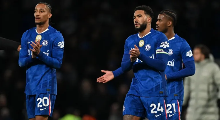 Dünya devine para ve transfer yasağı cezası !