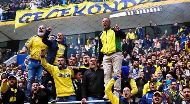 Ekonomik kriz Ankaragücü tribün grubu Gecekondu'yu da vurdu