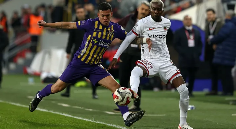 Eryaman’da 4 Gollü Kupa Gecesi! Gençlerbirliği ile Eyüpspor Yenişemedi