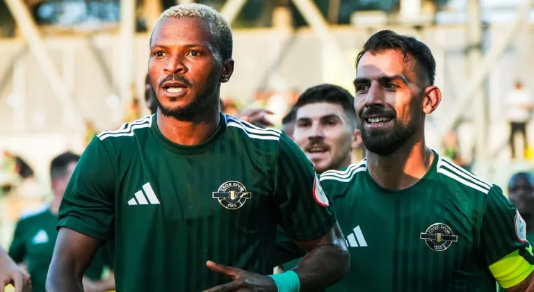 Esenler Erokspor Hatayspor'a acımadı... Farklı Kazandılar: 4-1