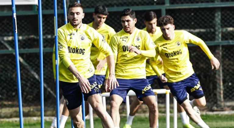 Fenerbahçe Ankaragücü'ne 4 eksikle geldi