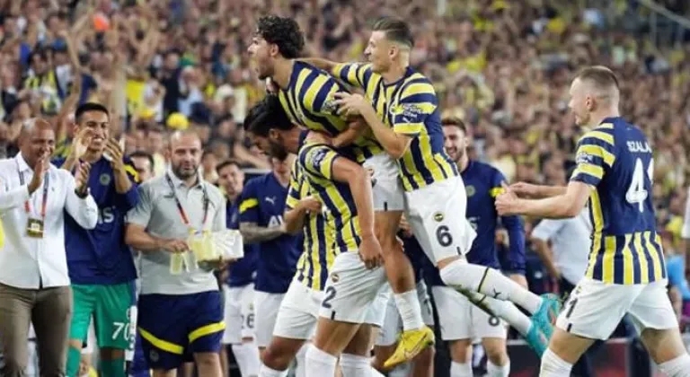 Fenerbahçe Dinamo Kiev'i uzatmada devirdi