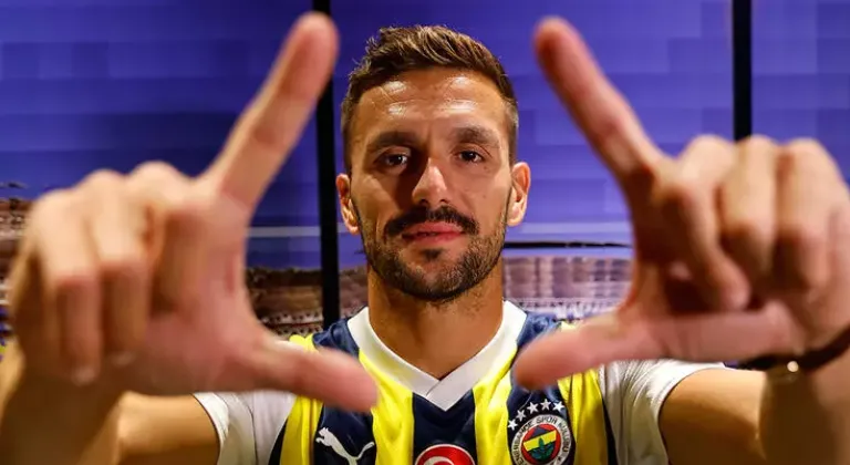 Fenerbahçe Dusan Tadic'i açıkladı