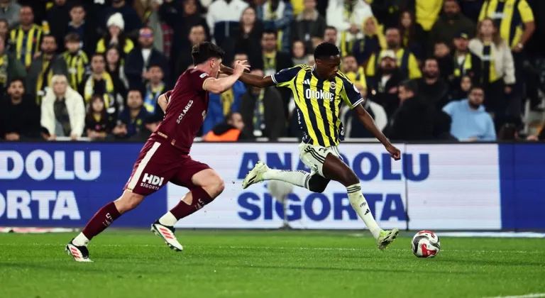 Fenerbahçe Evinde Takıldı: Göztepe ile 1-1