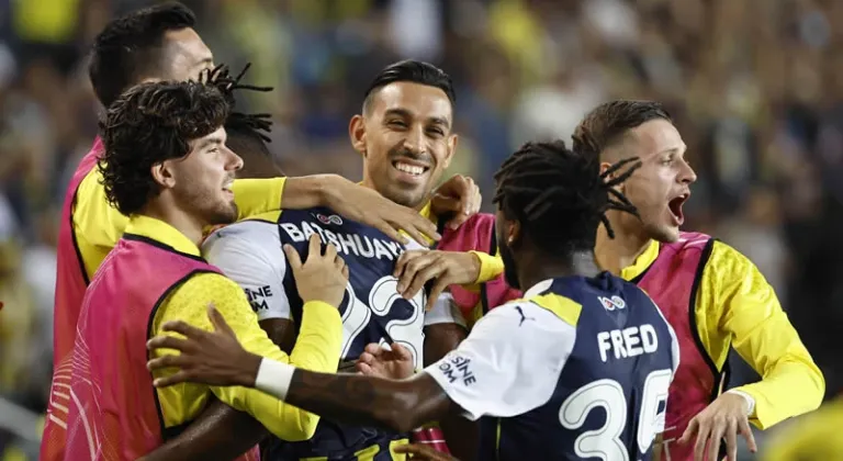 Fenerbahçe kayıpsız devam ediyor