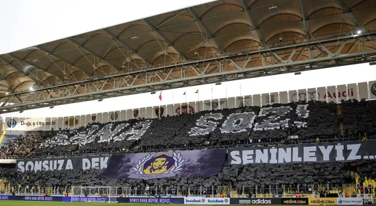 Fenerbahçe Ülker Stadyumu'nun ismini Atatürk olarak değiştiriyor
