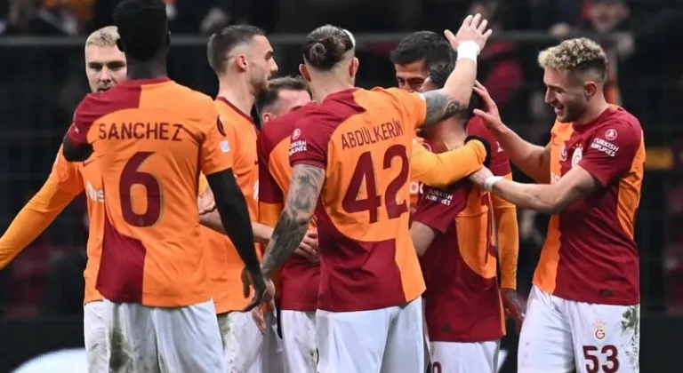 Galatasaray avantajı uzatmada yakaladı