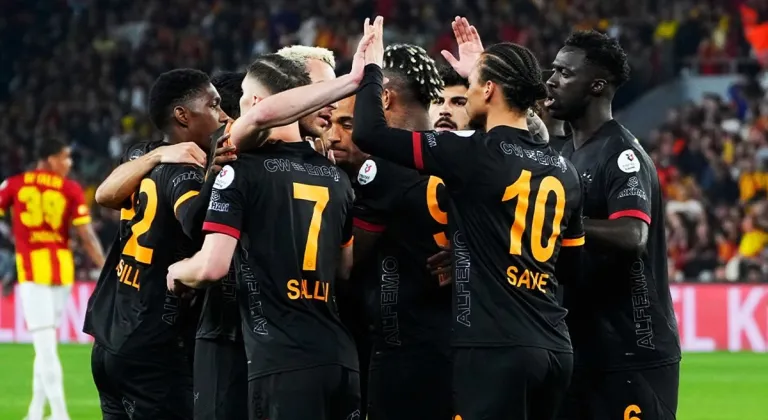 Galatasaray Göztepe’yi Deplasmanda Yıktı! Şampiyonluk Yarışında Kritik 3 Puan