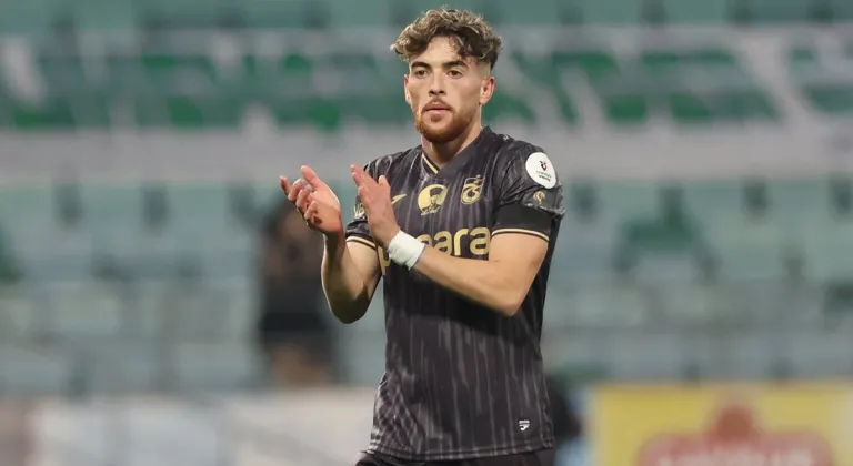 Galatasaray’da Sağ Bek Arayışı: Pedro Mallheiro İsmi Gündemde