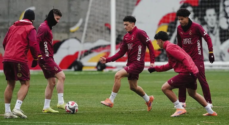 Galatasaray’dan Fethiyespor Maçı Öncesi Kamp Kadrosu! 7 Futbolcu Yer Almadı