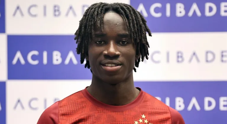 Galatasaray’dan Renato Nhaga İçin KAP Bildirimi