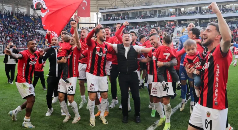 Gençlerbirliği Atatürk ve İlhan Cavcav'ı unutmadı